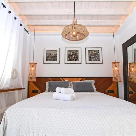 Enalion Apartment